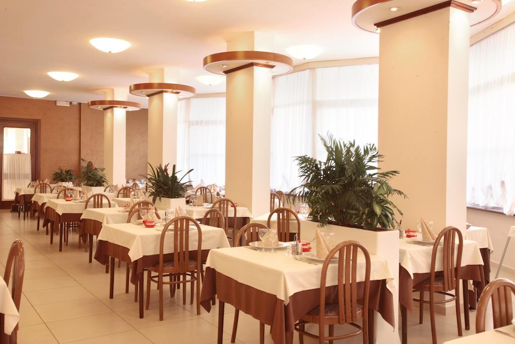 Gallia Club Hotel Cesenatico Exterior foto