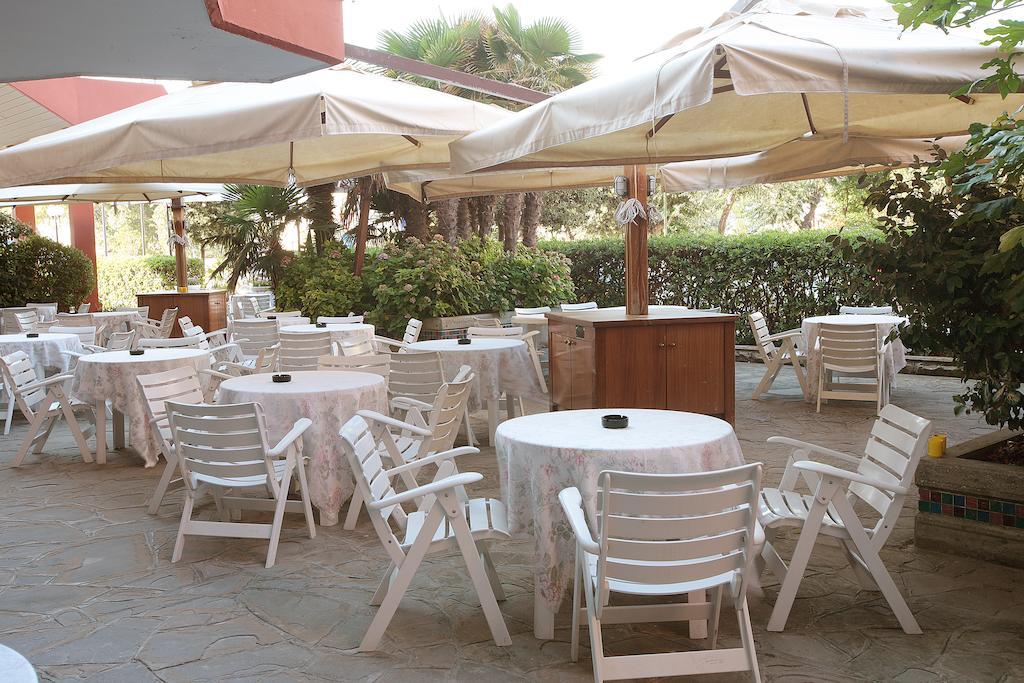 Gallia Club Hotel Cesenatico Exterior foto